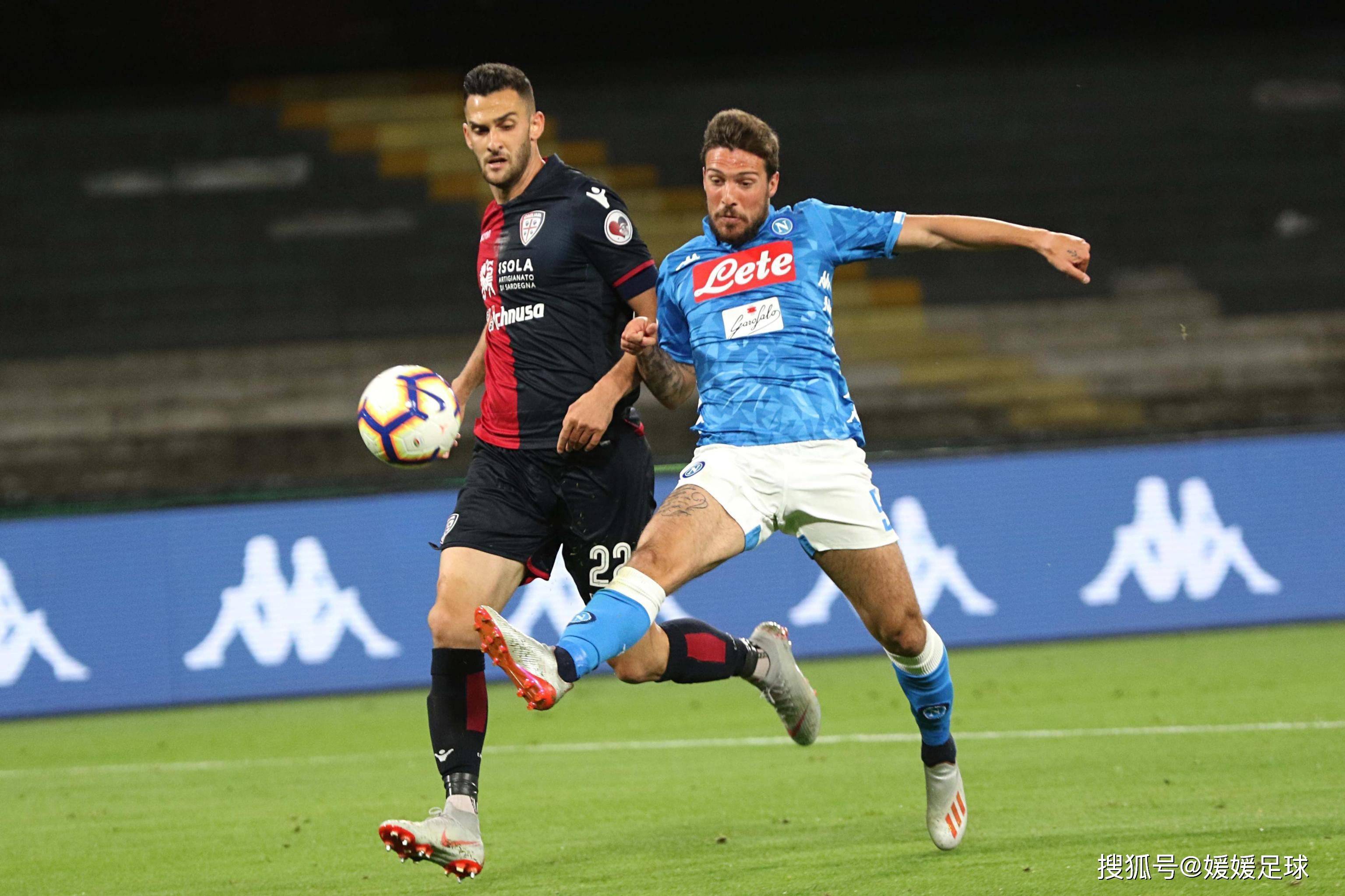 赛展示了他 赛展示了他