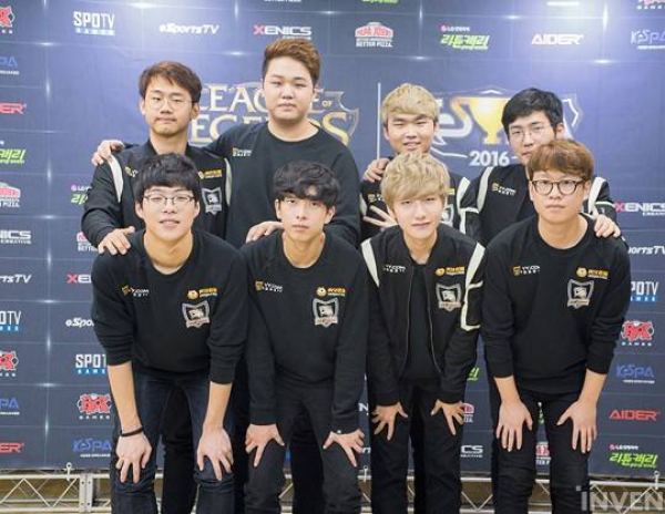 与球员达成 与球员达成